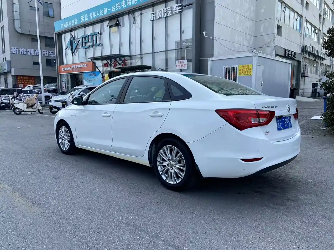 Buick Excelle 2016 15N Automatic Elite фото 6