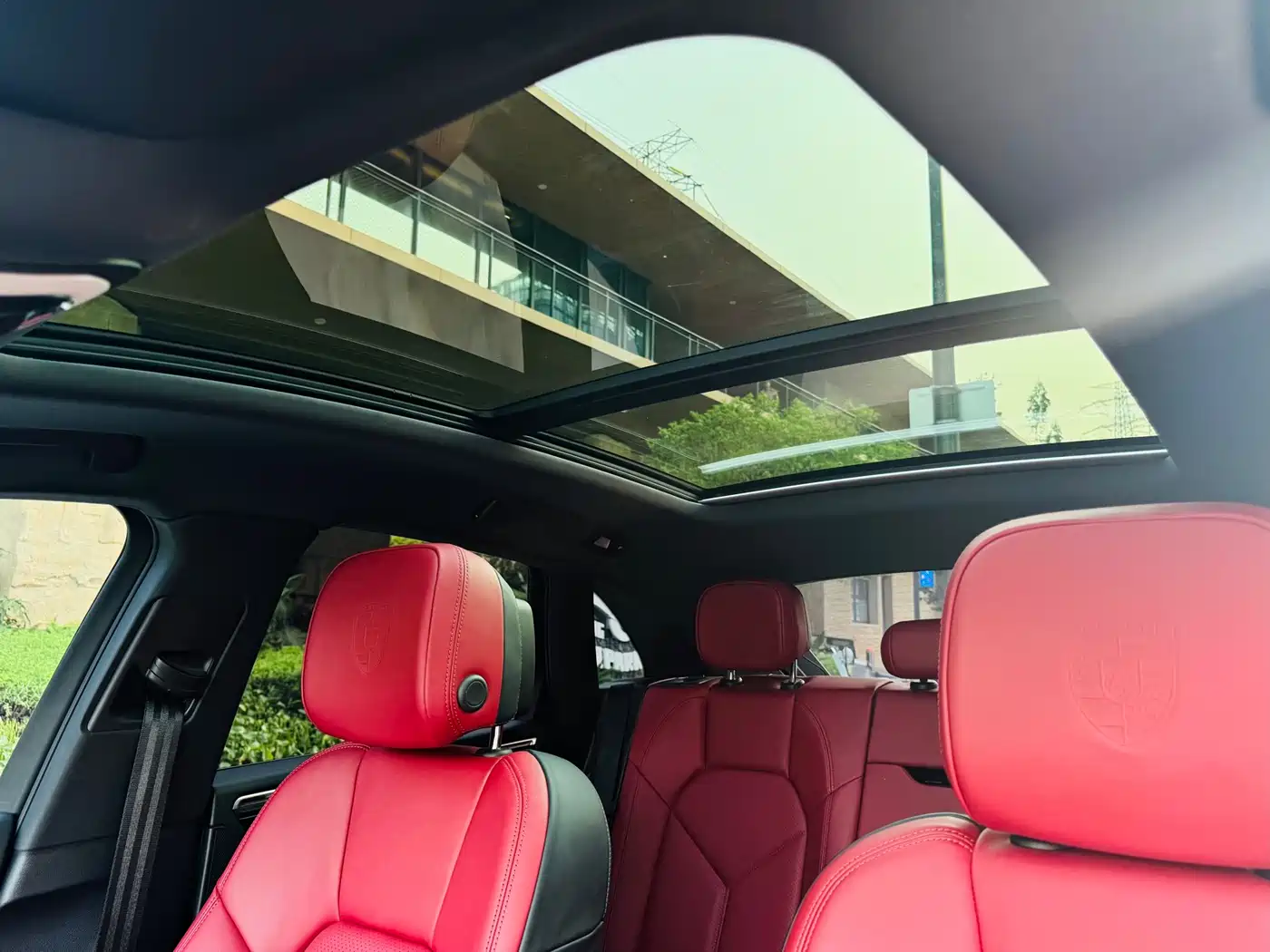 Porsche Macan 2023 Macan 2.0T фото 12