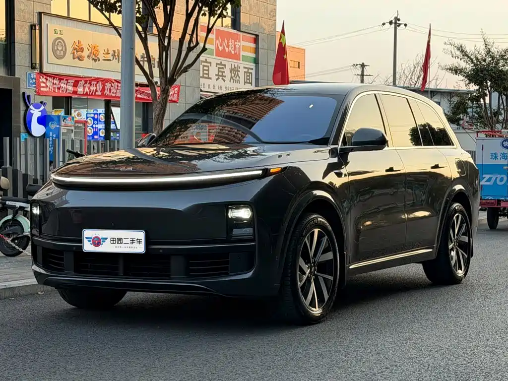 Li Auto Li L8 2023 — пригон из Китая