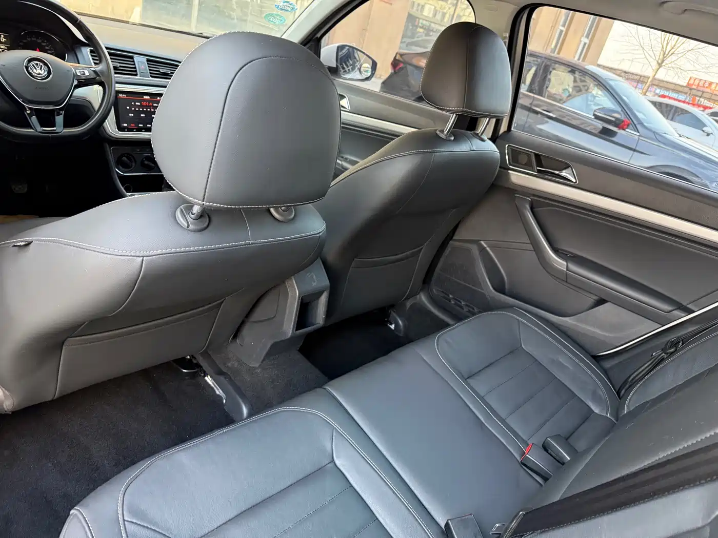 Volkswagen Lavida 2017 1.6L Manual Comfort Edition фото 13