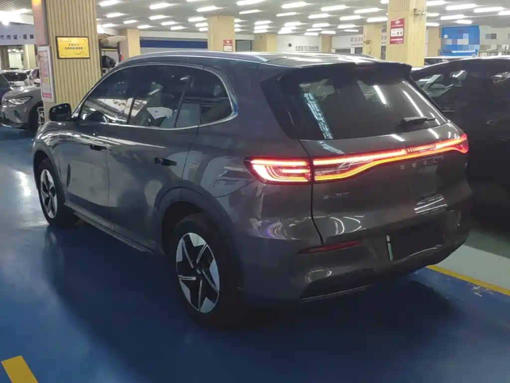 Фото 5 - Geely Galaxy Galaxy E5