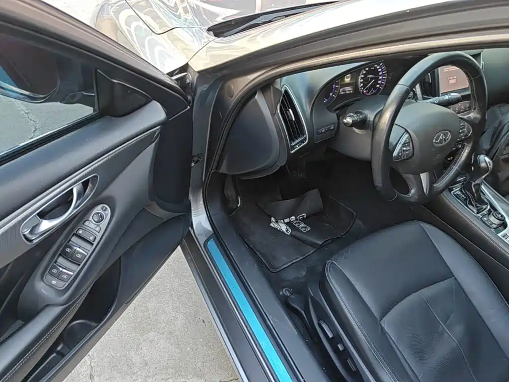 صورة 16 - Infiniti Q50L