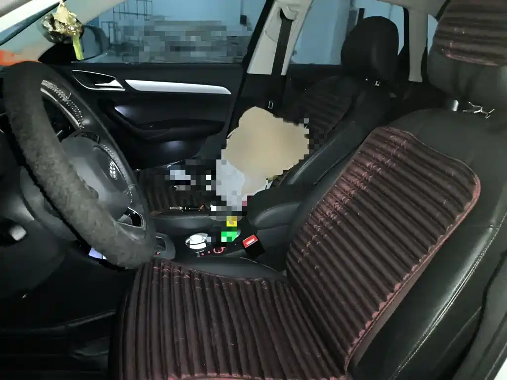 Фото 8 - Audi Q3