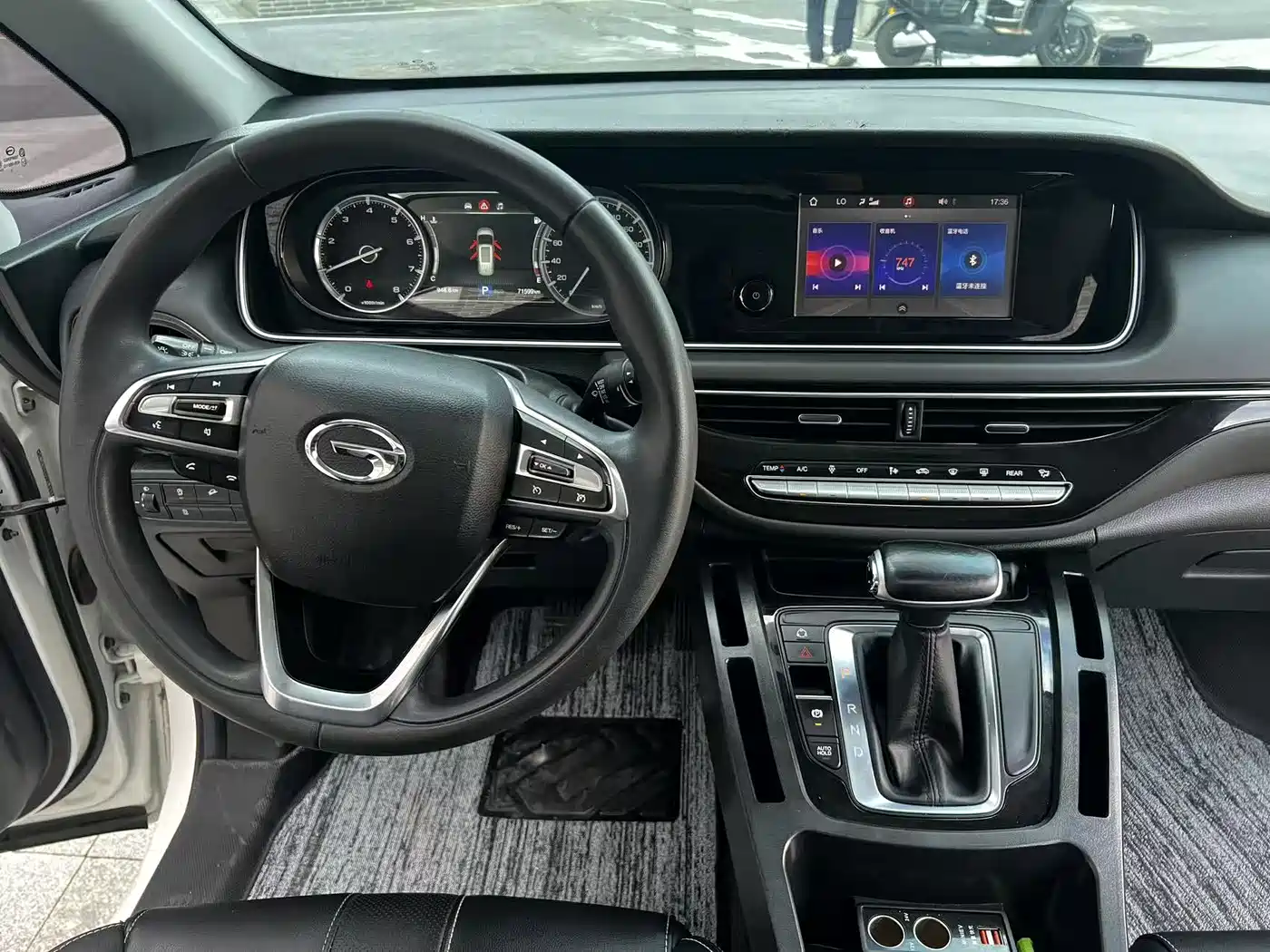 GAC Trumpchi Trumpchi M6 2021 270T DCT Premium Edition (7-seater) фото 13