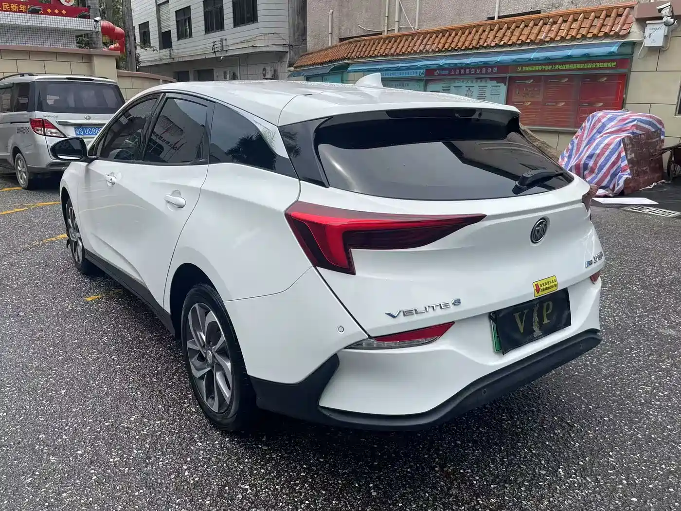 BUICK SLIGHTLY BLUE 6