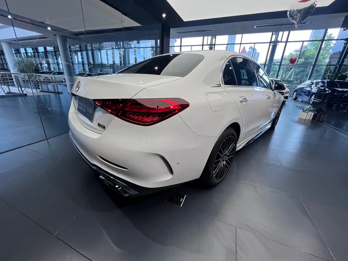 Mercedes-Benz C-Class 2025 C 260 L Sport Edition фото 6