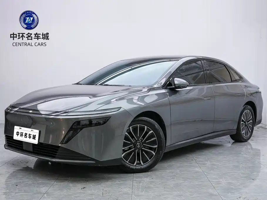 Nissan N6 2026 2025 Mid Configuration
