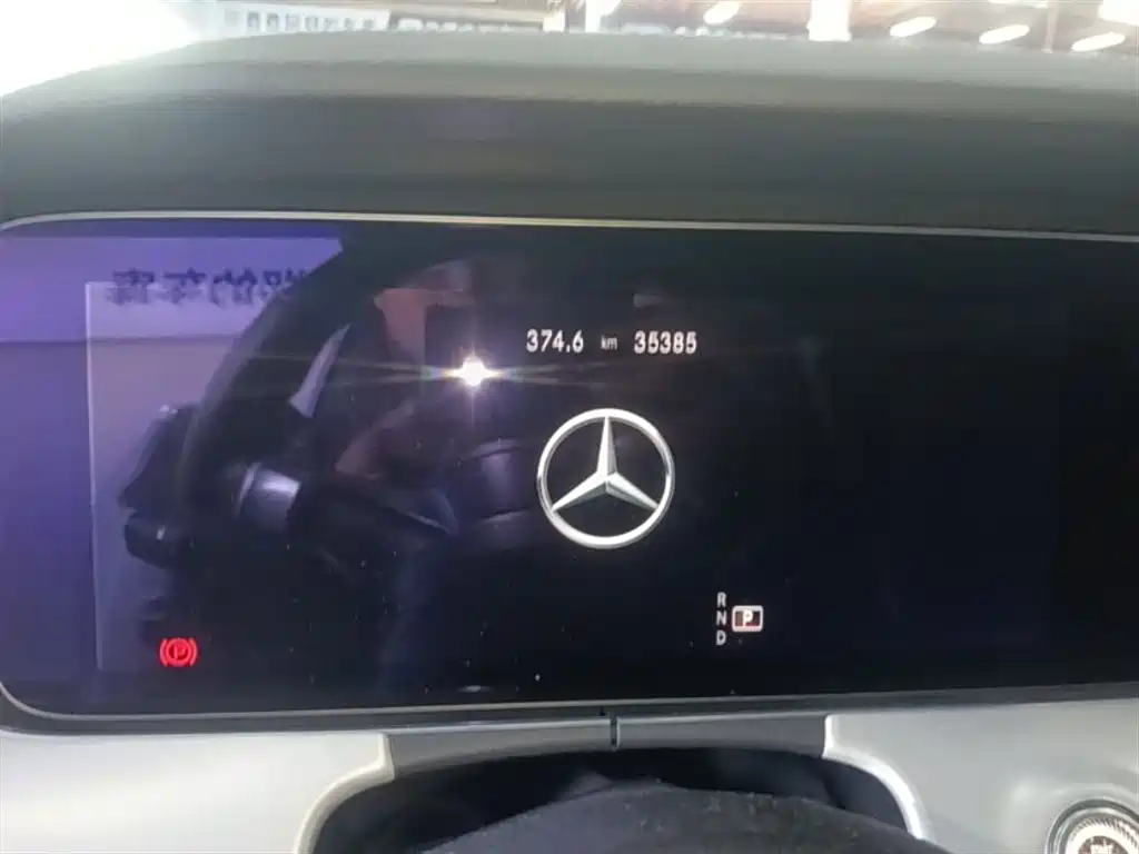 MERCEDES-BENZ E-CLASS (IMPORTED)