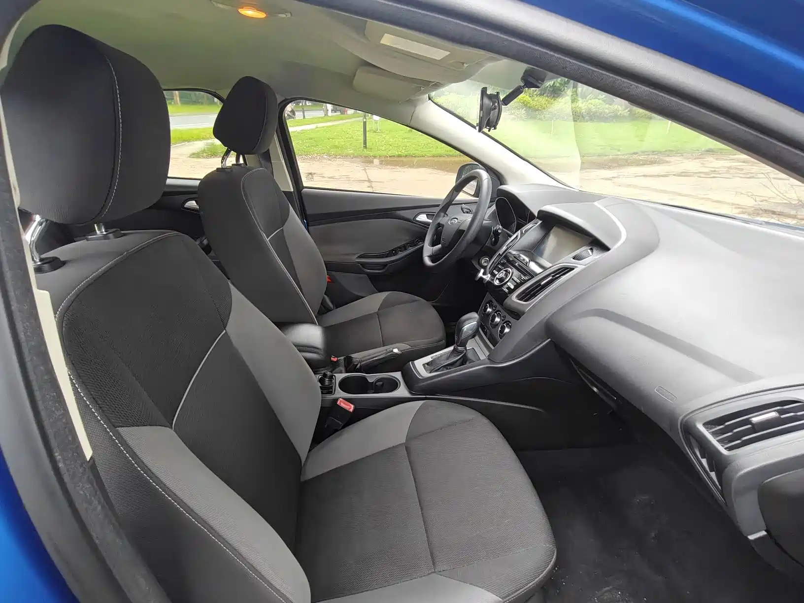 Фото 8 - Ford Focus