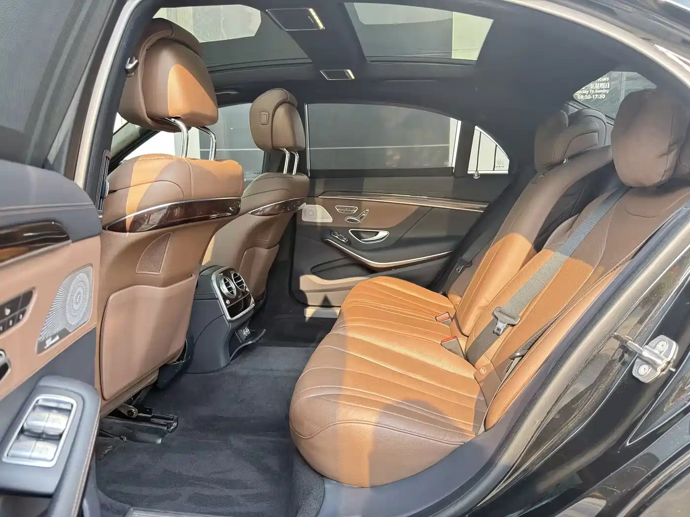 Mercedes-Benz S-Class 2020 S 350 L Premium Edition Collector's Version фото 19