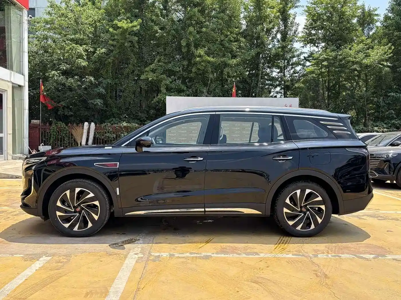 Hongqi HS7 PHEV 2024 2024 2.0T PHEV AWD Flagship 6-Seater