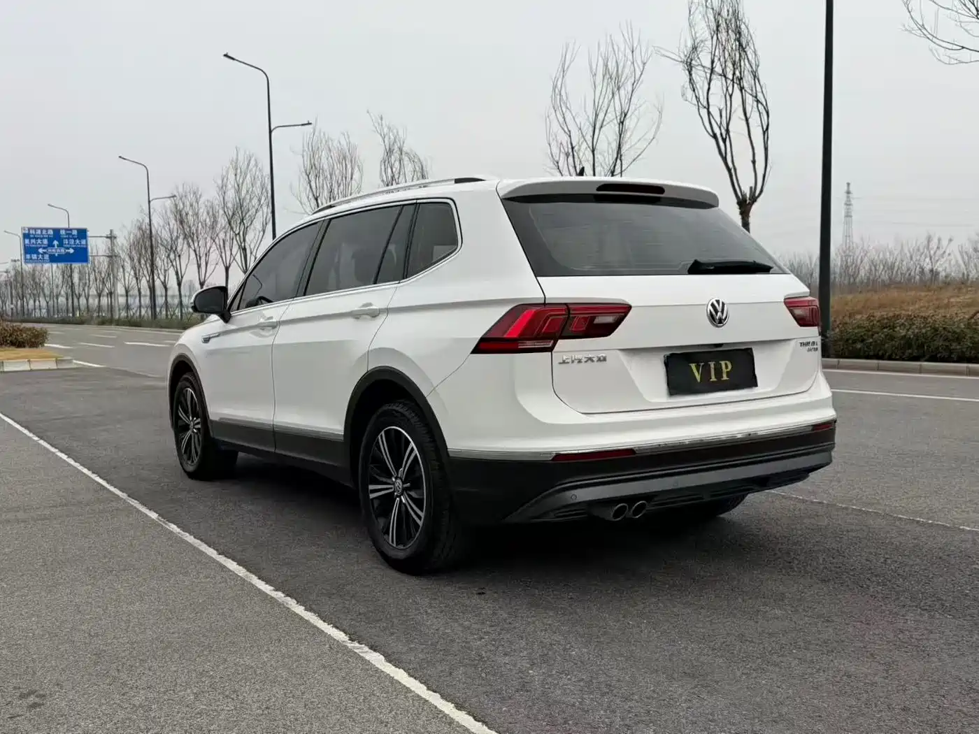Volkswagen Tiguan L 2019 330TSI Automatic 2WD Panorama Comfort Edition China VI фото 9