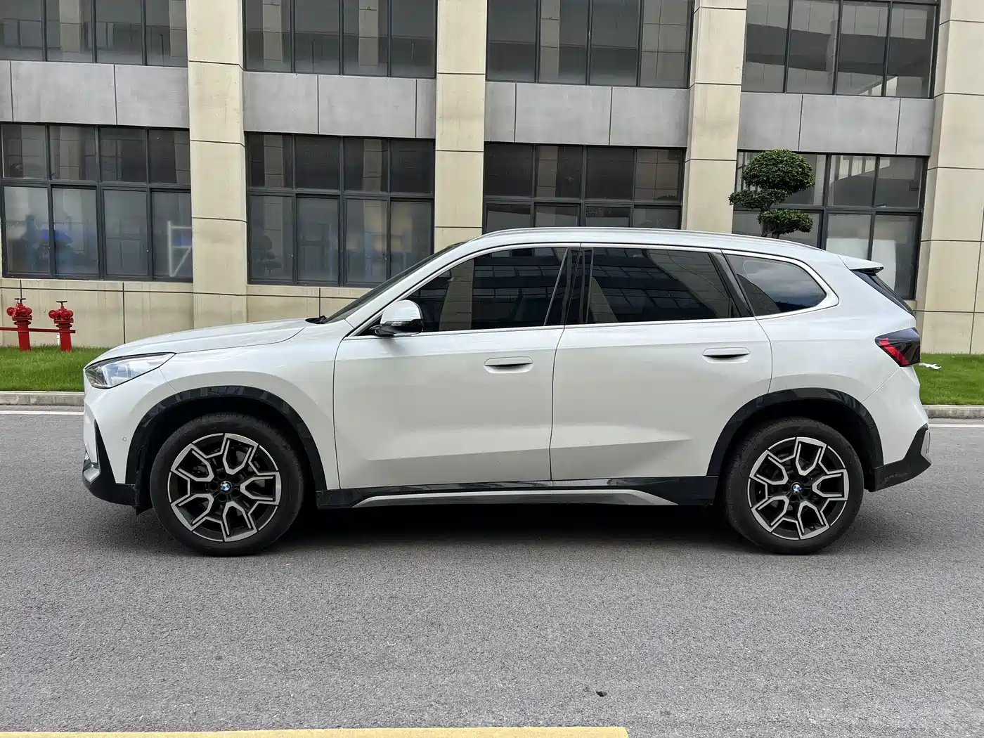 BMW X1 2024 sDrive25Li X Design Package фото 22