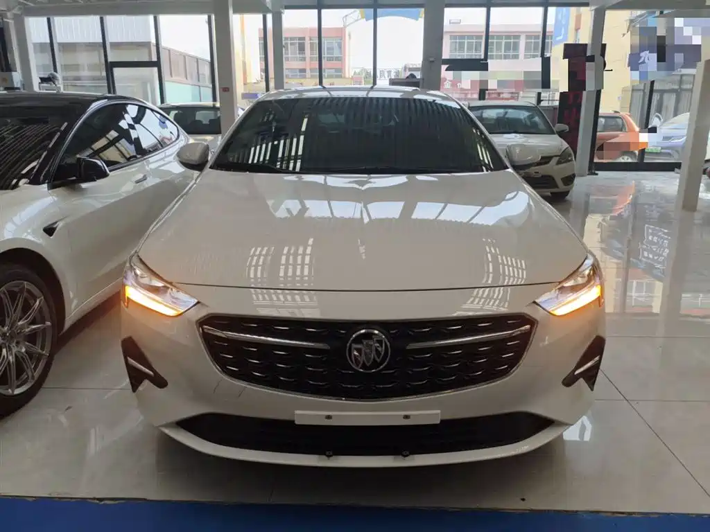 BUICK REGAL
