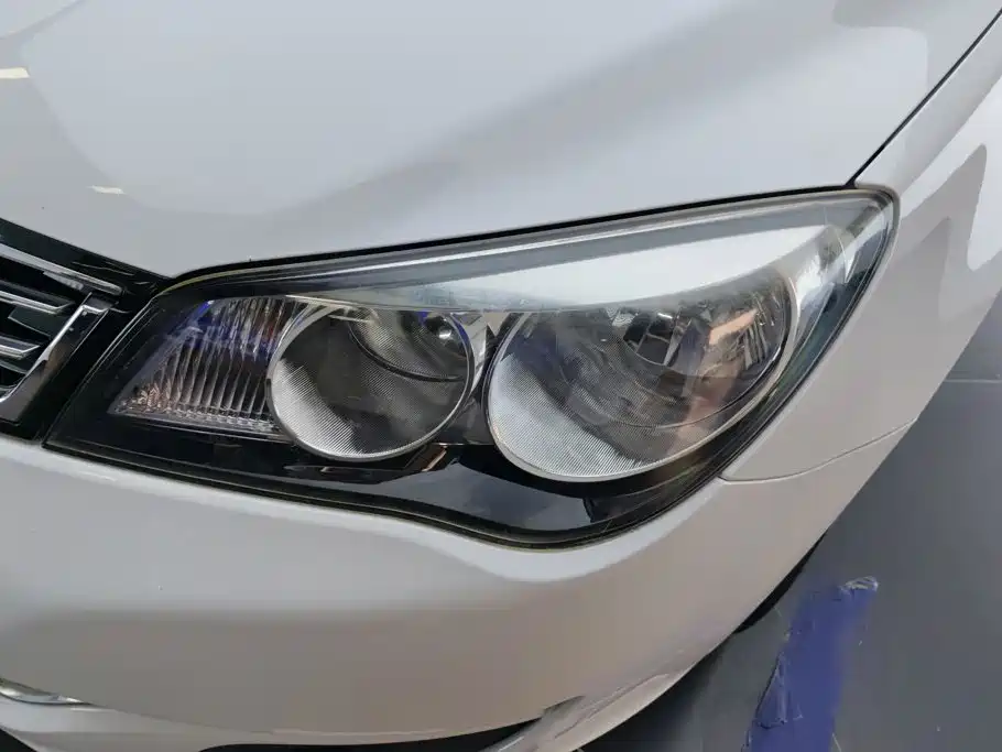 Photo 5 - Roewe 350