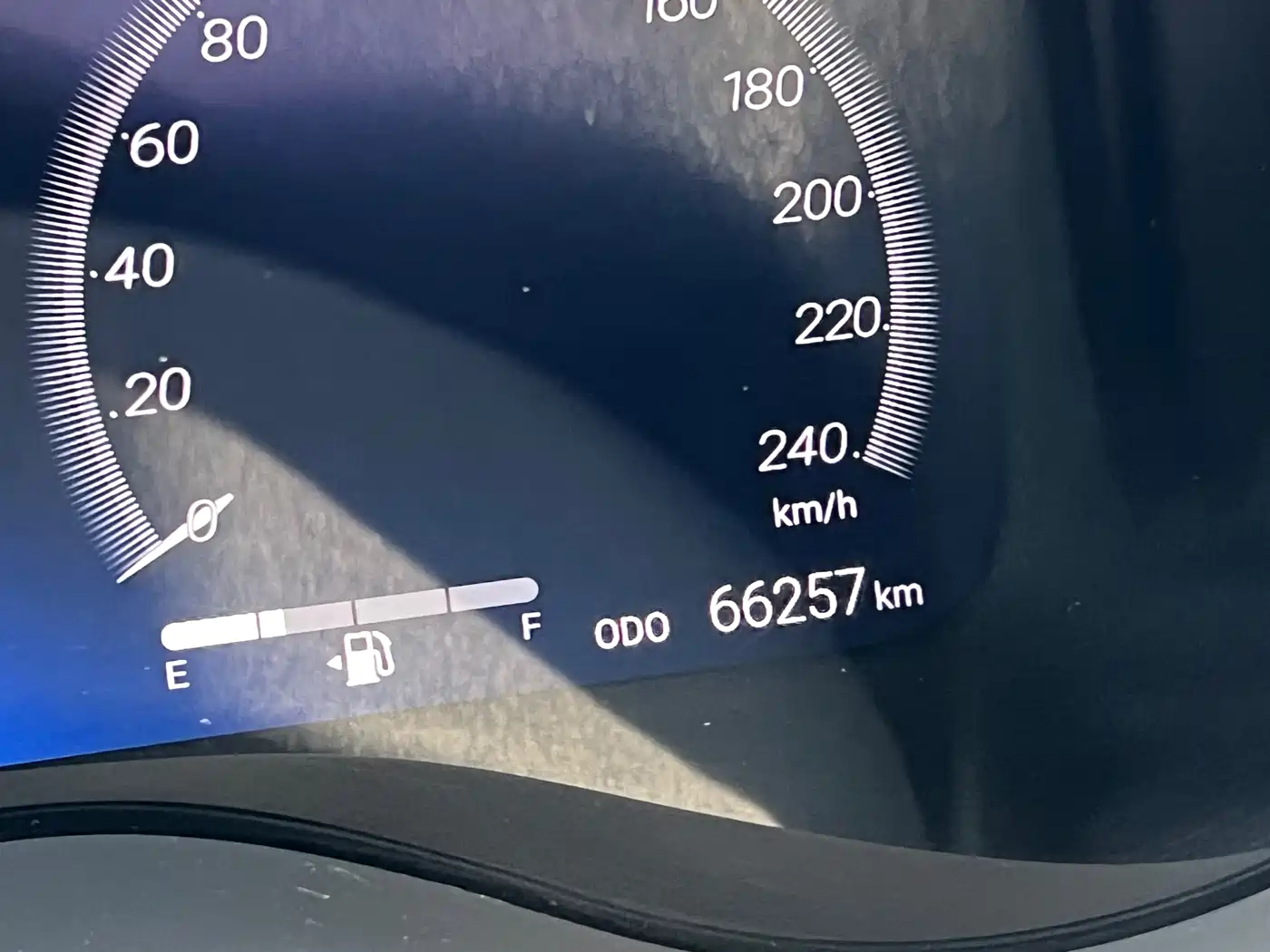 Toyota Sienna 2023 2.5L Hybrid Platinum Edition фото 11