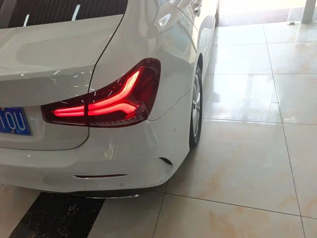 Фото 8 - Mercedes-Benz A-Class
