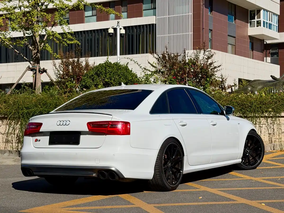 Audi S6 2014 2013 S6 4.0TFSI