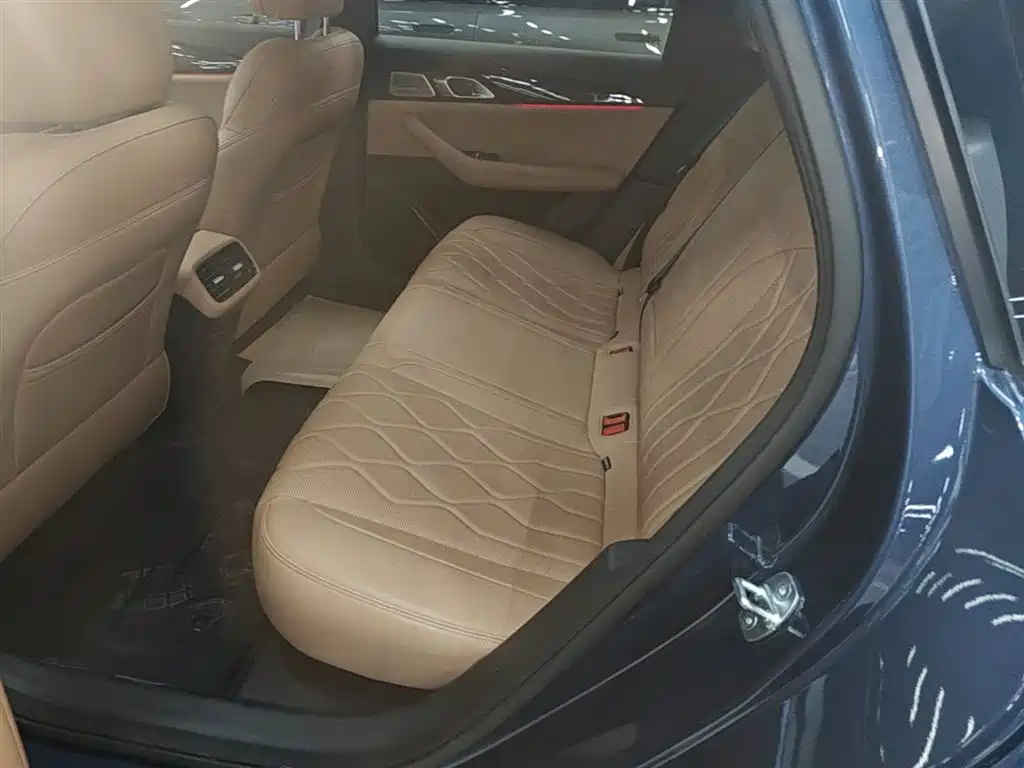 Geely Galaxy Galaxy A7 2025 EM-i фото 17