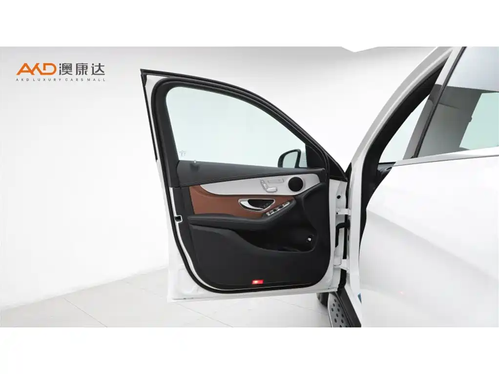 Mercedes-Benz GLC 2020 GLC 260 L 4MATIC Dynamic фото 10