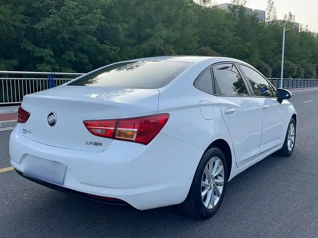 Buick Verano 2015 Sedan 15S Automatic Leading фото 22