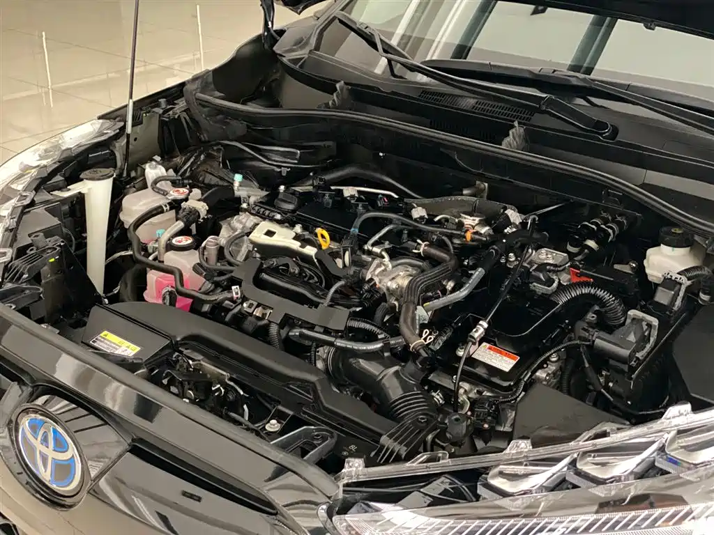 Toyota Frontlander 2023 2.0L Smart Hybrid Dual Engine Luxury Edition фото 19