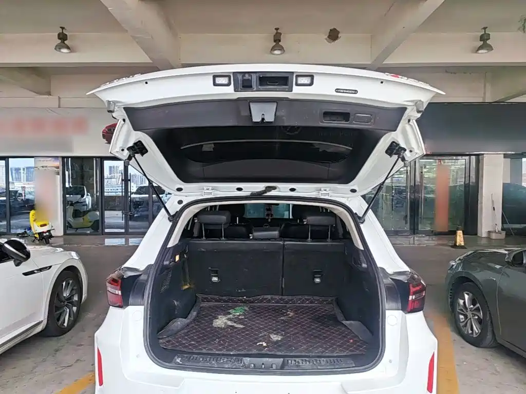 Exeed Windchaser 2022 2022 Riding the Wind and Waves Edition 1.5T CVT Lucky Peanut Version