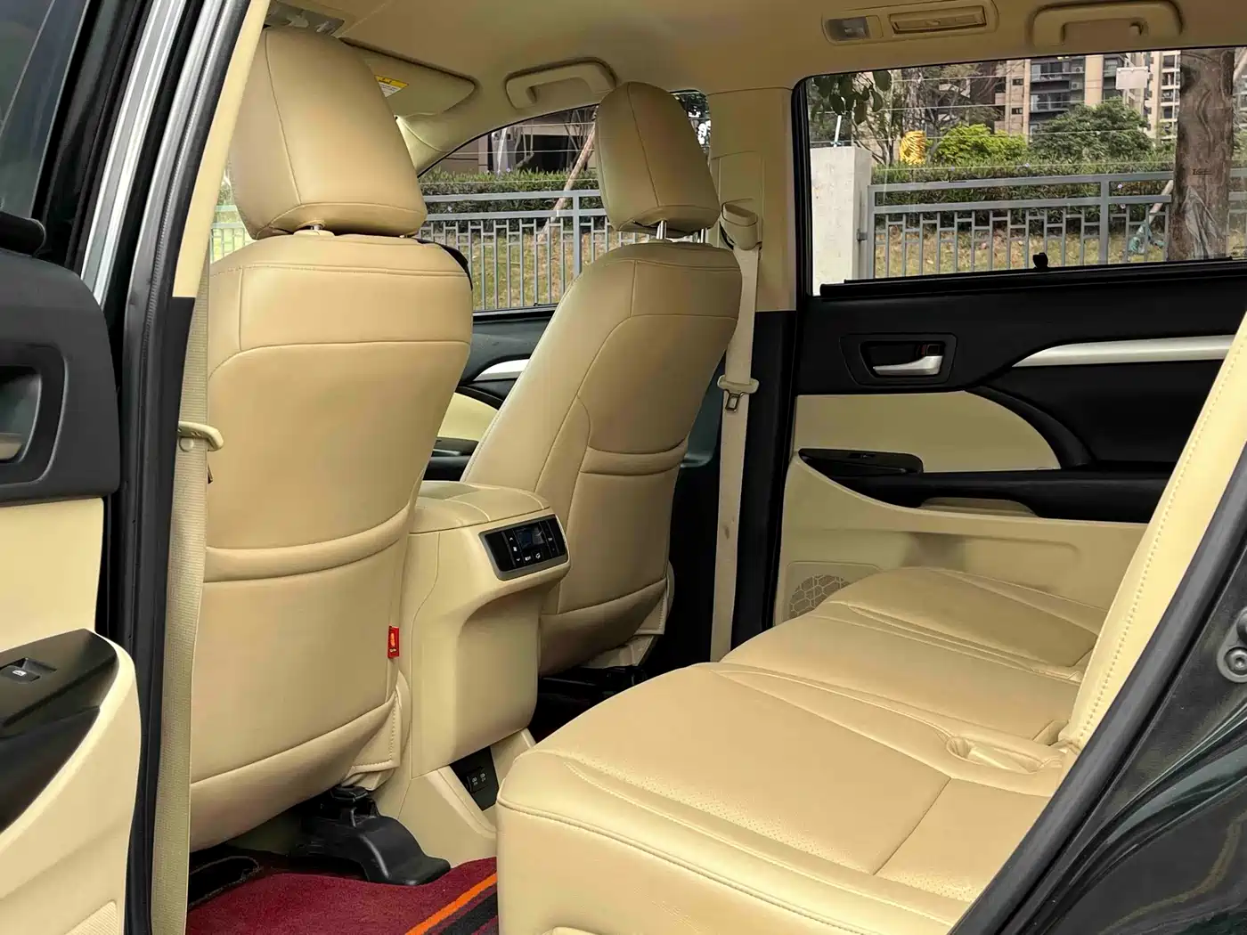 Toyota Highlander 2018 2.0T 2WD Elite 7-Seater China VI фото 8