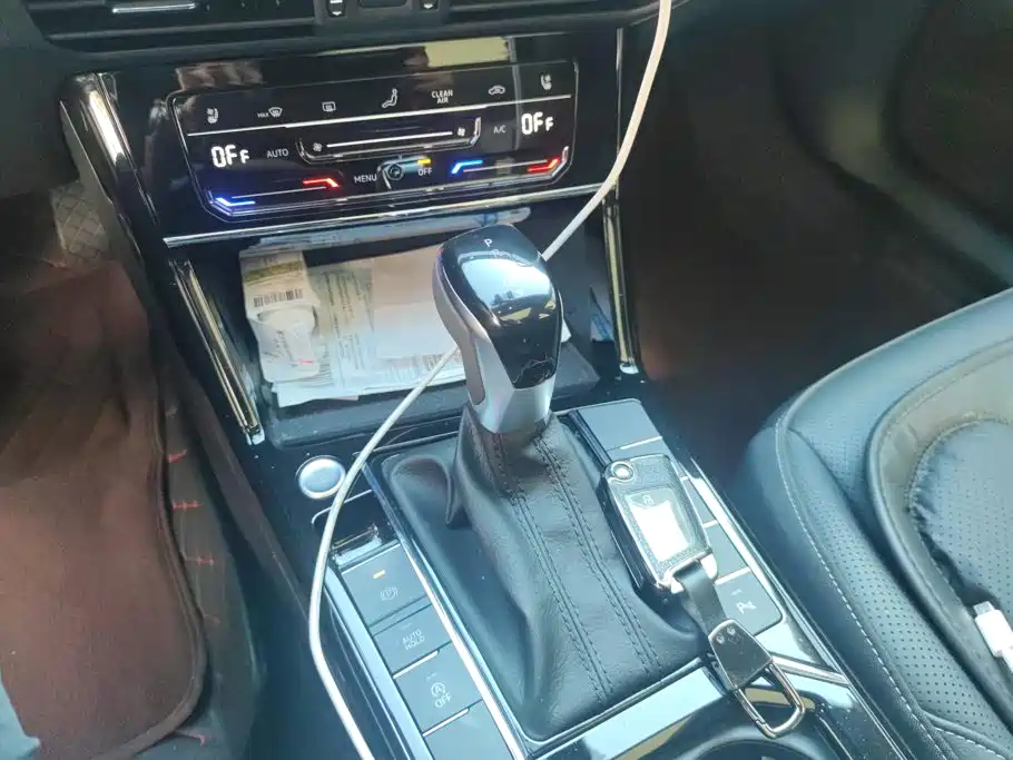 Photo 16 - Volkswagen Passat