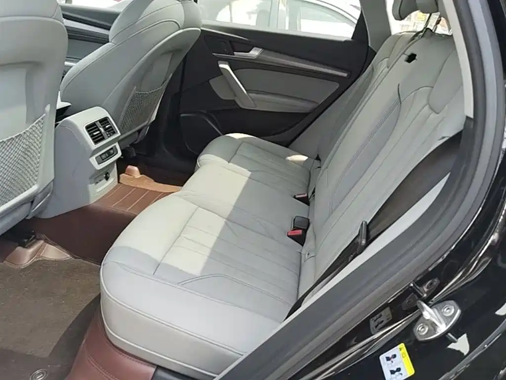 Audi Q5L 2021 40 TFSI Luxury Dynamic фото 17