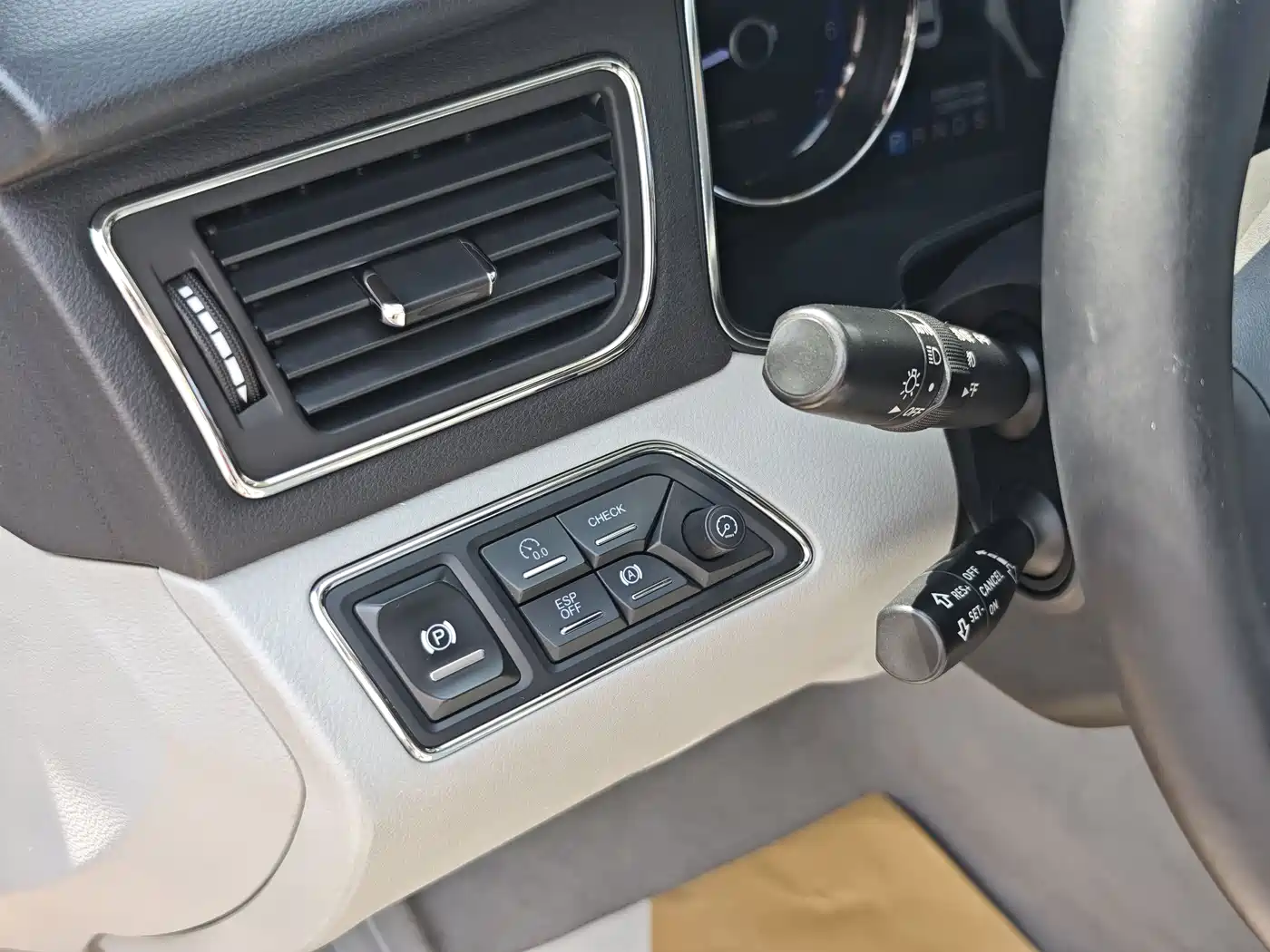 Hongqi H7 2015 2.0T Luxury фото 15