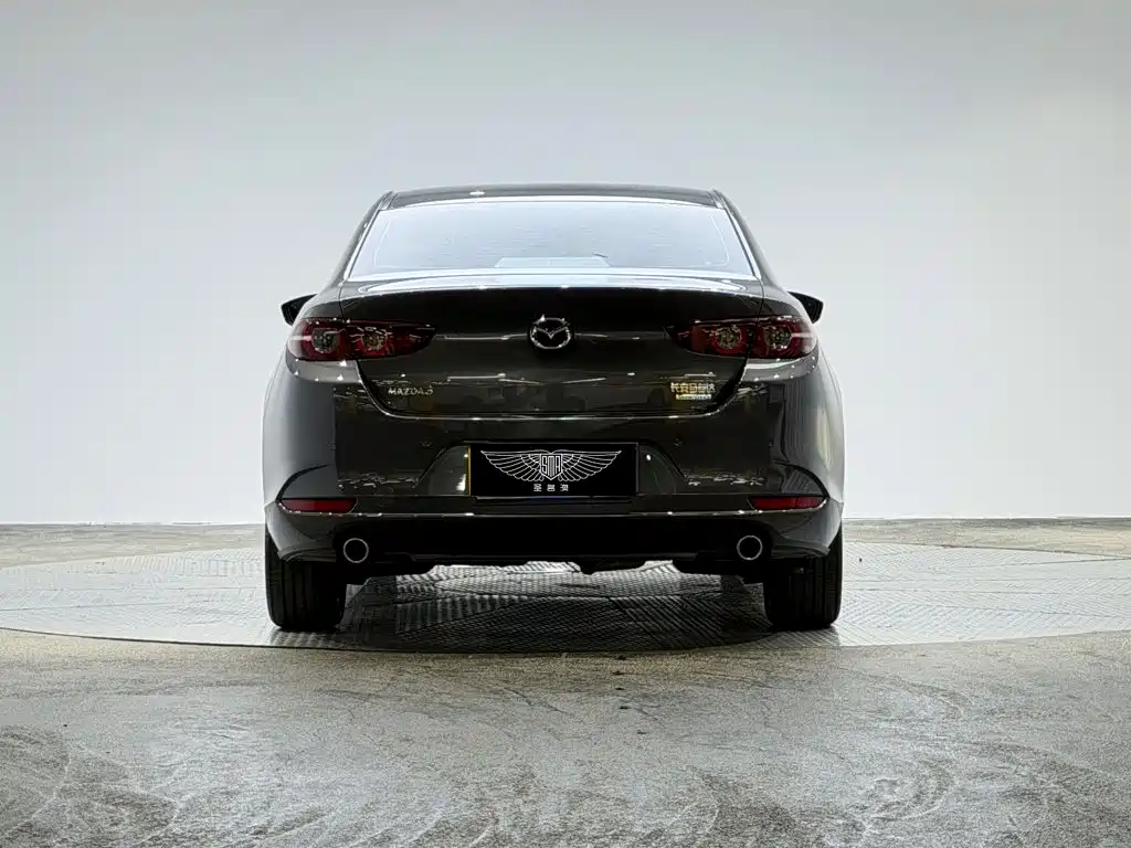 Mazda Mazda3 Axela 2024 2023 2.0L Automatic Premium Edition