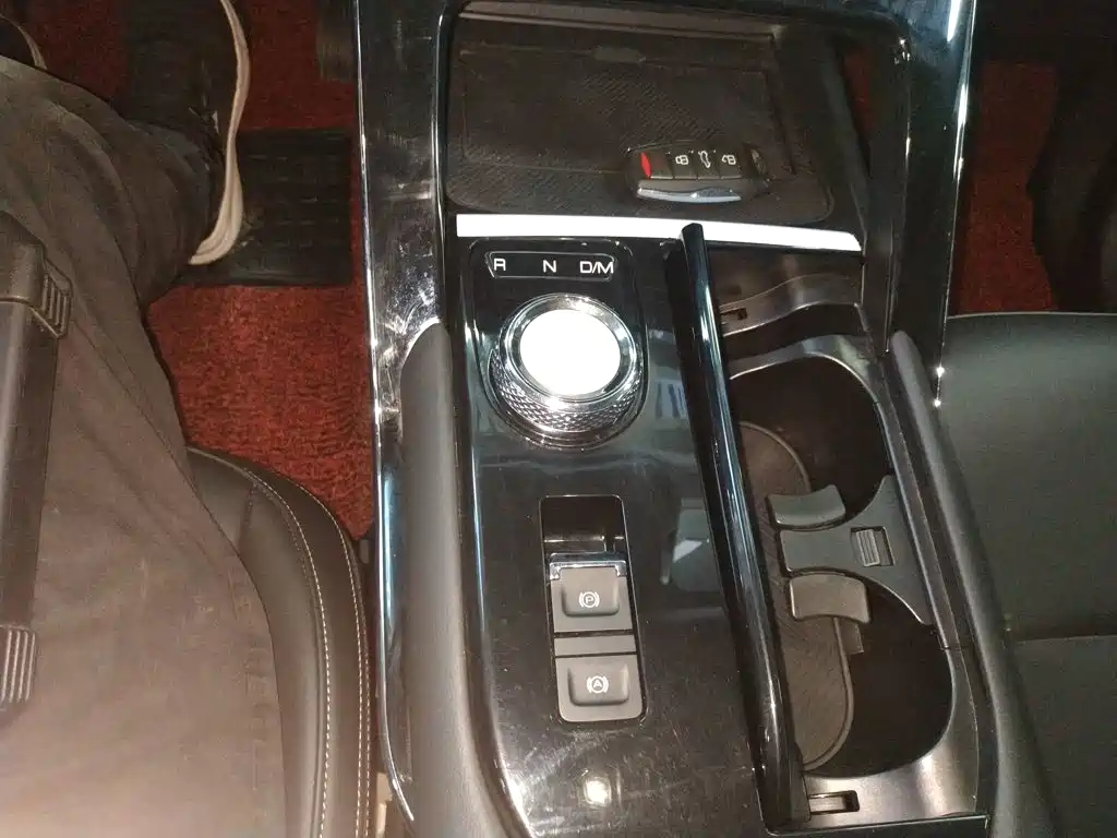 Фото 14 - Haval H6