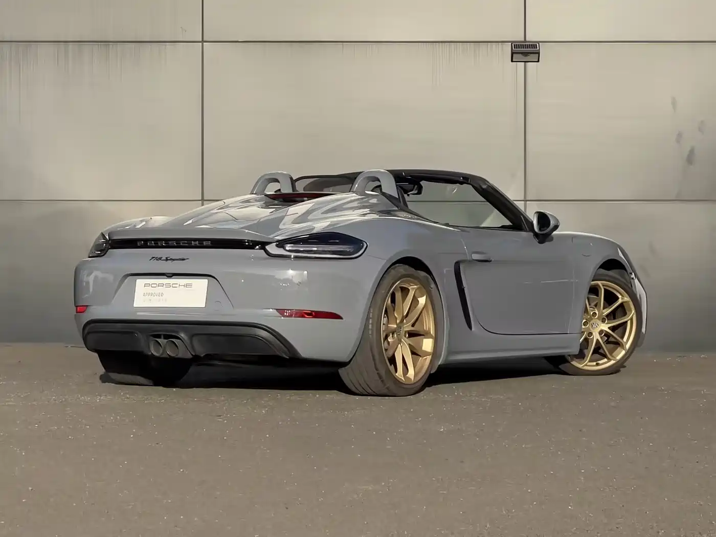 Porsche 718 2022 Spyder 2.0T фото 2