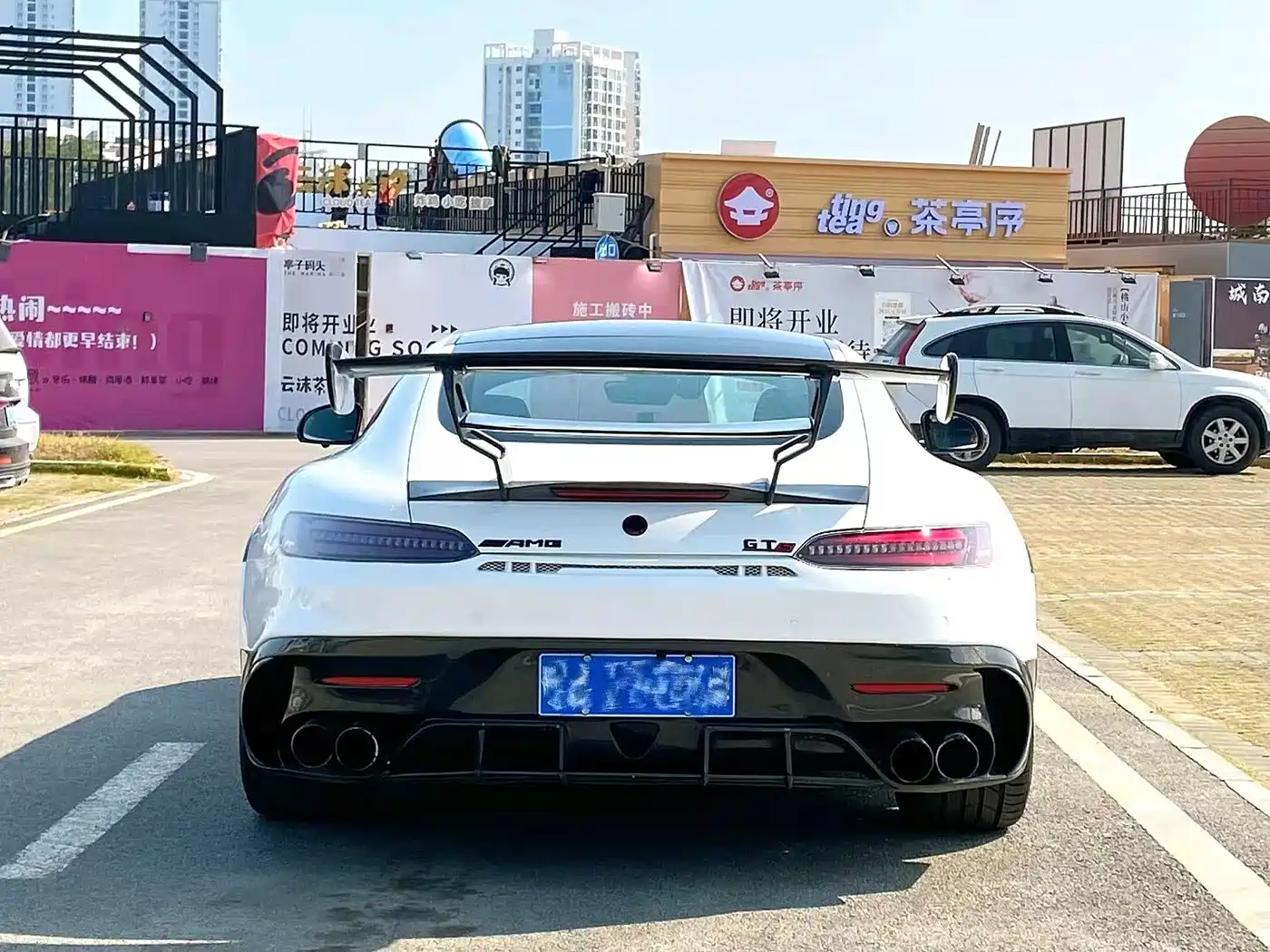 MERCEDES-BENZ AMG GT