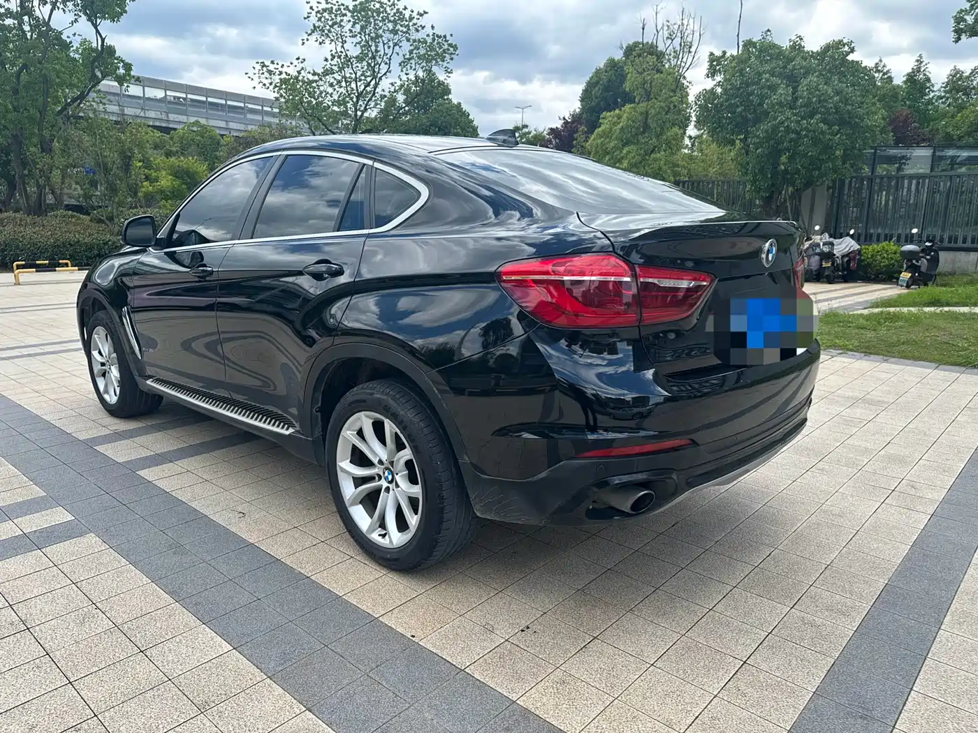 BMW X6 2015 xDrive35i Leading Type фото 4