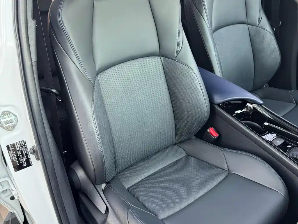 Toyota C-HR 2023 2023 Model 2.0L Luxury Edition