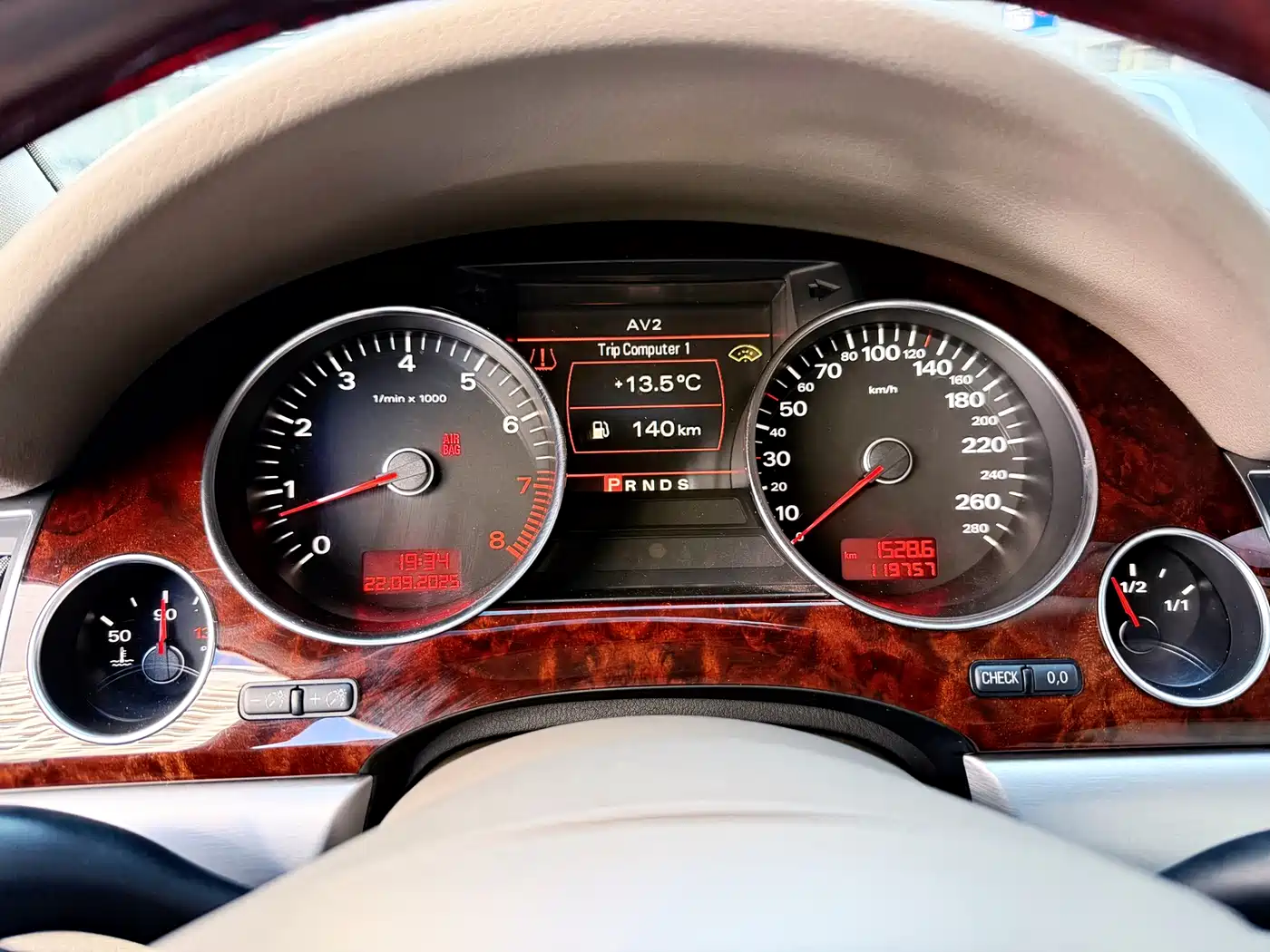 Audi A8 2008 A8L 4.2 FSI Prestige фото 52