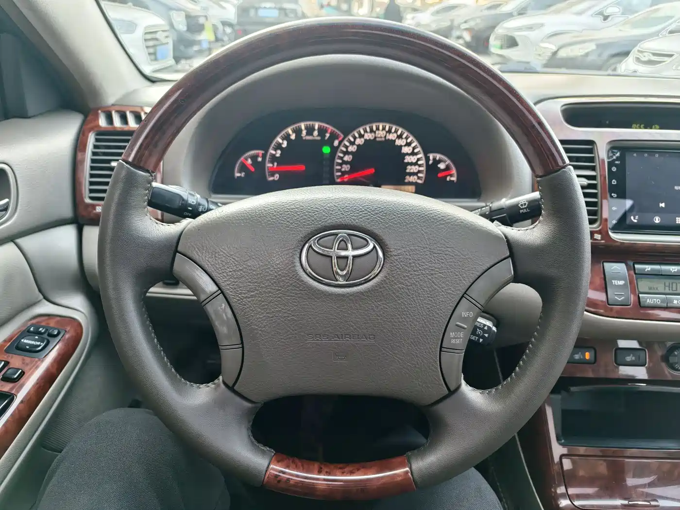 Toyota Camry (Overseas) 2005 2.4 Luxury Edition фото 19