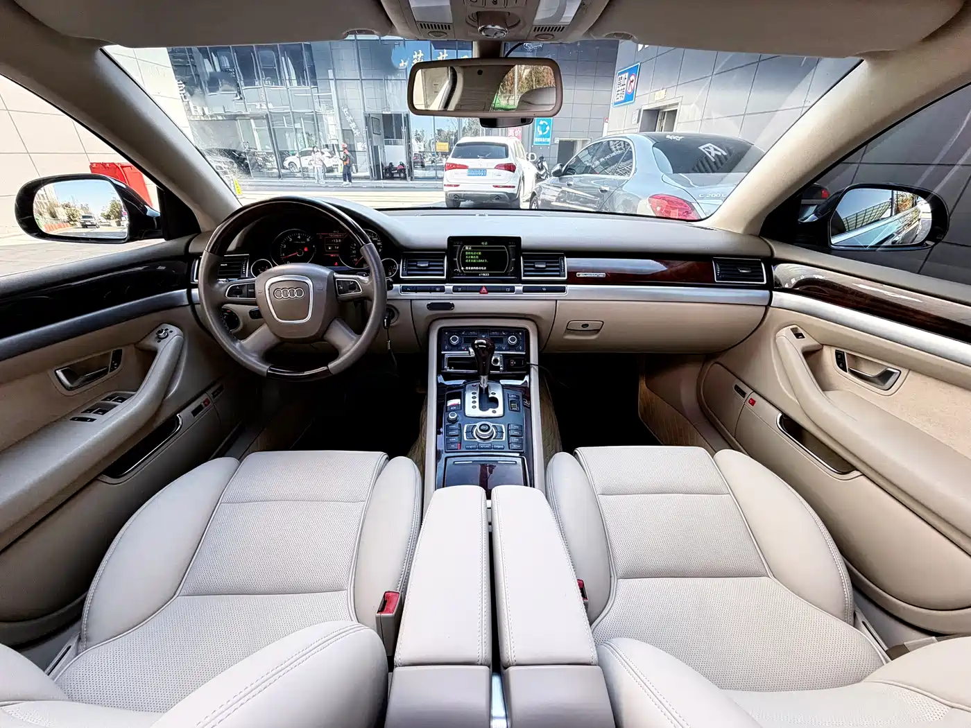 Audi A8 2008 A8L 4.2 FSI Prestige фото 41