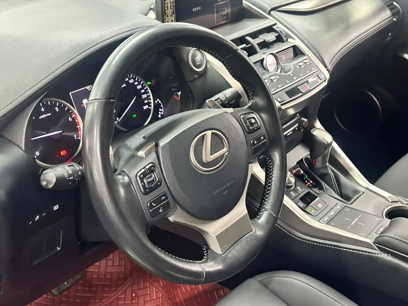 Lexus NX 2018 Model 300 FWD Fengxing Edition фото 14