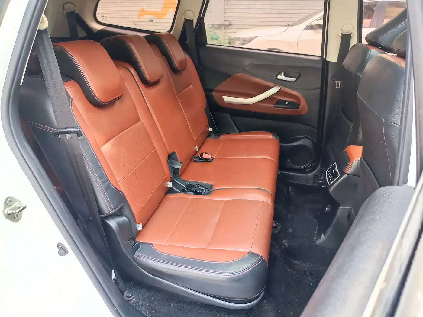 BAIC Huansu S3 2016 2016 S3L 1.5L Manual Premium