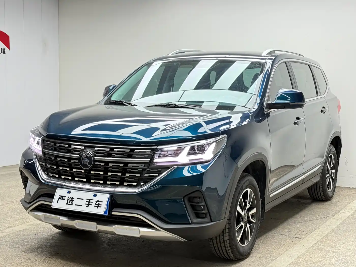 Dongfeng Fengxing Fengxing T5 2021 2022 Golden Age 1.6L Manual Dream Builder 5-seater