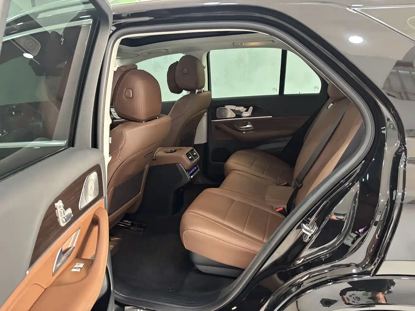 Mercedes-Benz GLE 2025 Facelift GLE 350 4MATIC Fashion Model фото 22
