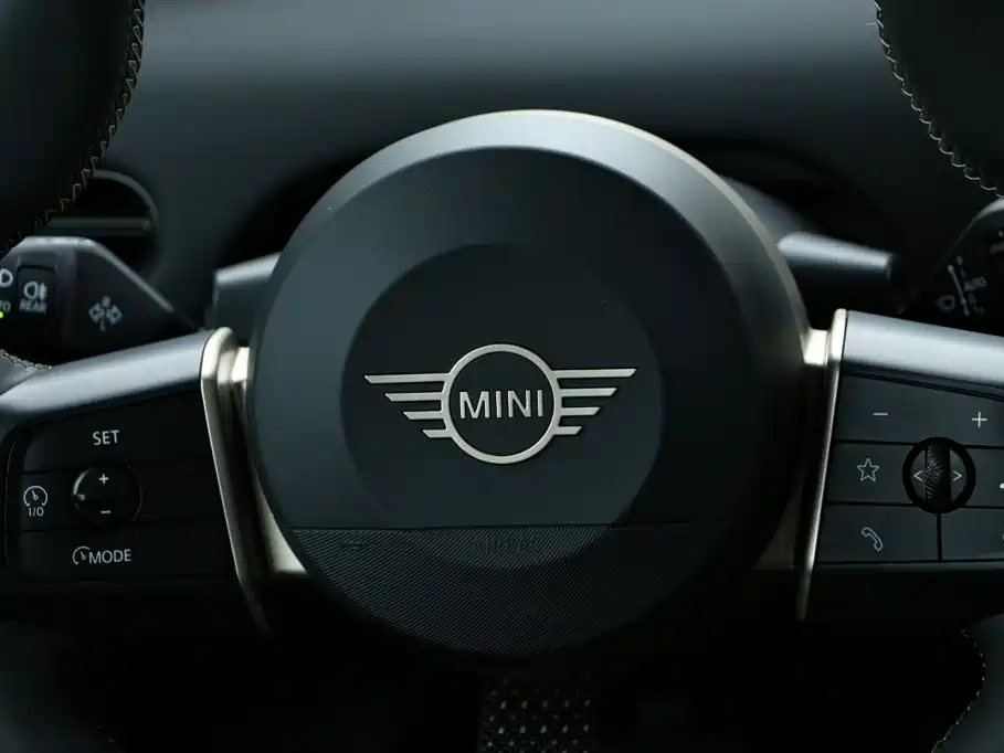 MINI Electric MINI COOPER 2025 2024 456km COOPER E Classic