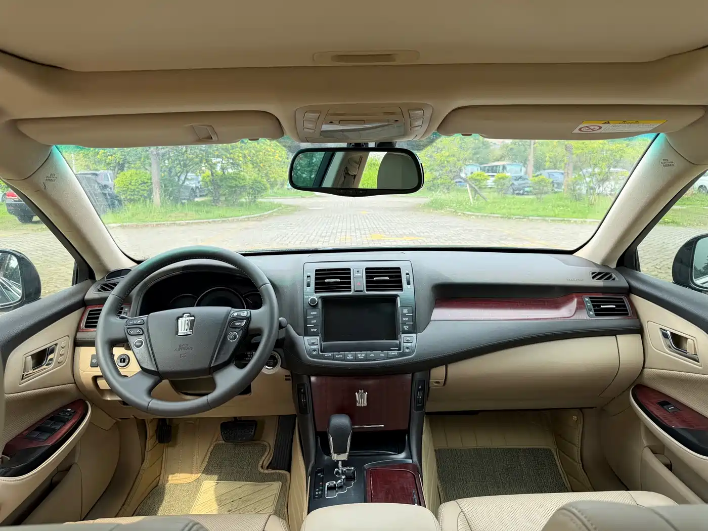 Toyota Crown 2010 3.0L Royal Saloon фото 13
