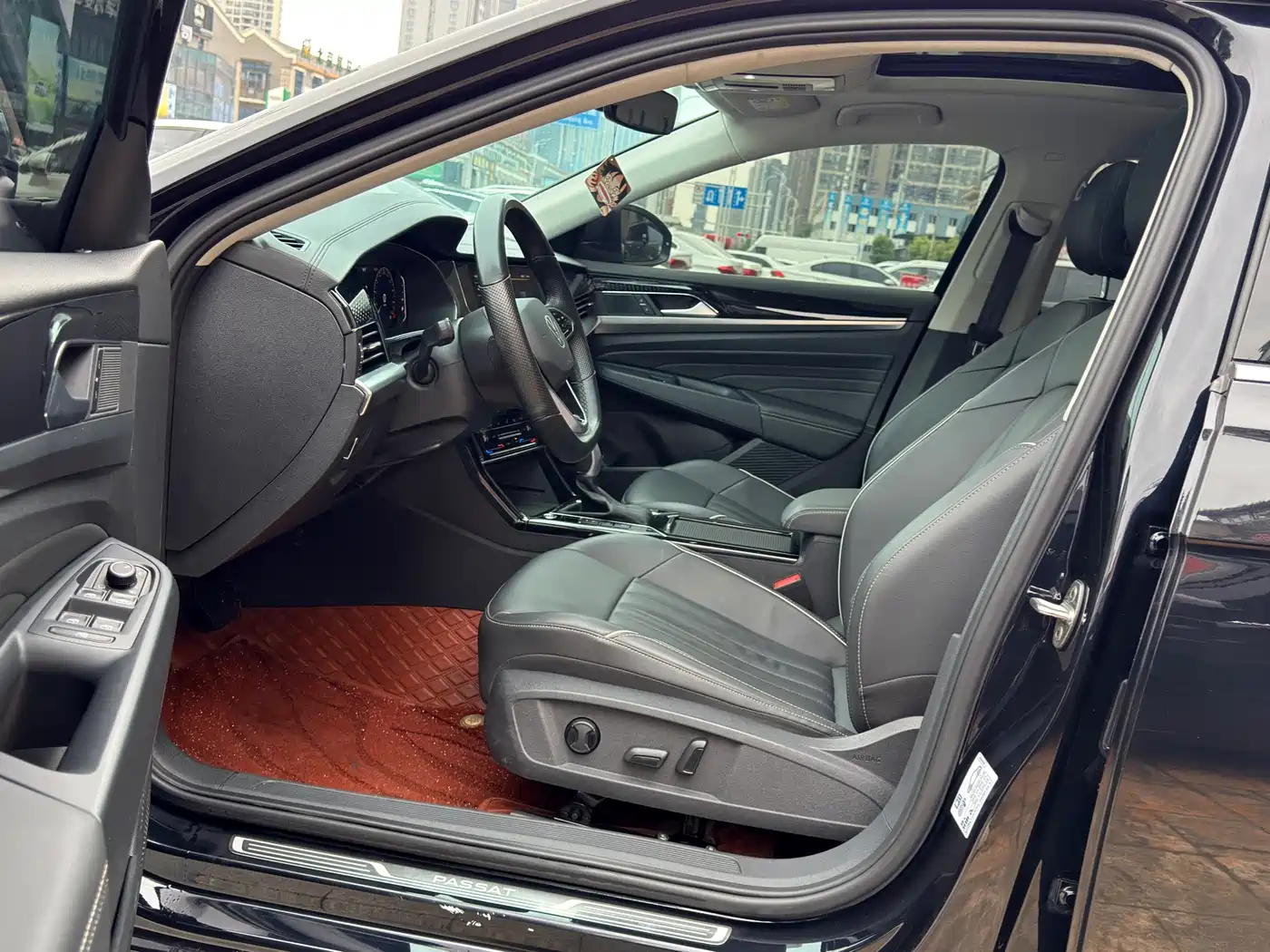 Volkswagen Passat 2023 330TSI Starlight Elite Edition фото 7