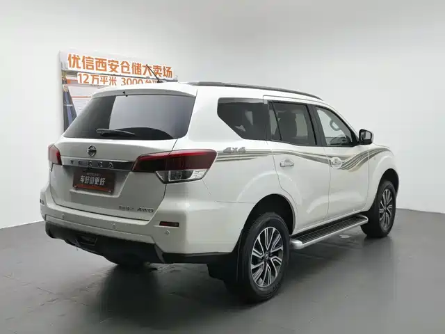 Nissan Terra 2020 2.5L XL Upper 4WD Automatic Luxury Edition — фото 2