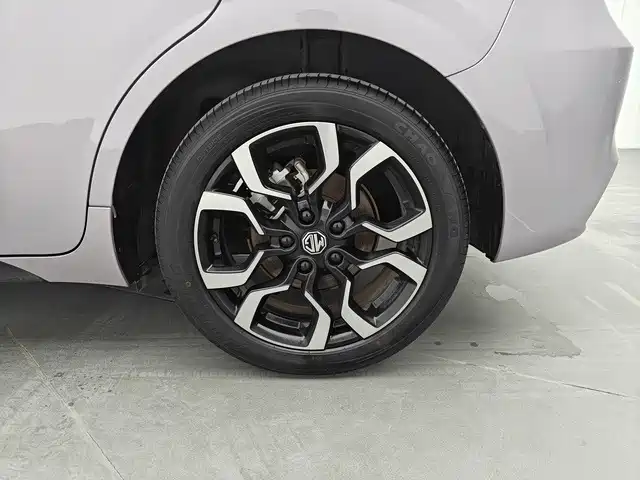 MG MG4 EV 2025 2025 Base Model