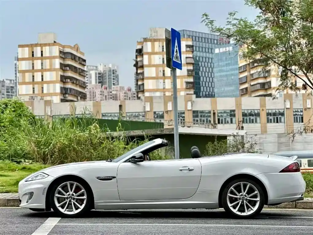 Jaguar XK 2012 XKR 5.0L Supercharged Convertible фото 3